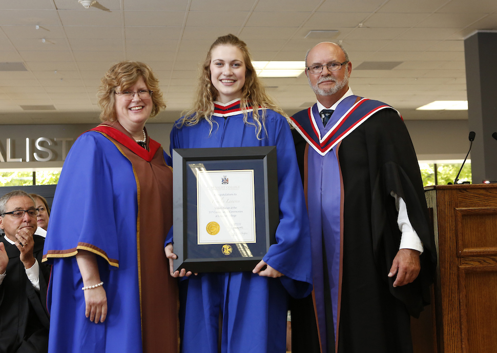 Loyalist College Recognizes Graduates At Second Day Of 51st Convocation Ceremonies Loyalist 